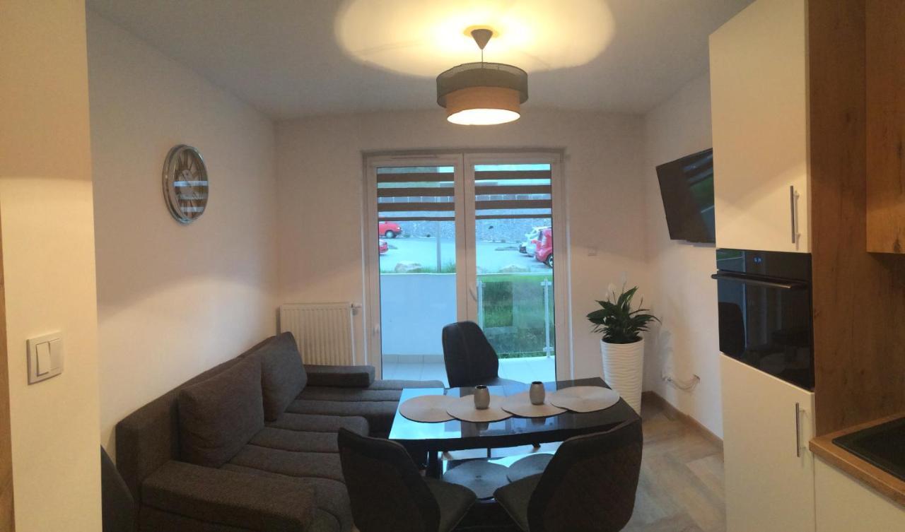 Apartament Happy View Apartment Jelenia Gora Luaran gambar