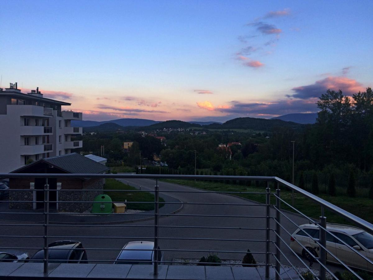 Apartament Happy View Apartment Jelenia Gora Luaran gambar